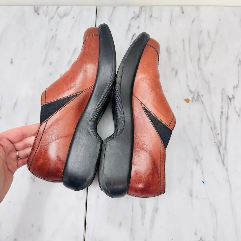 Dansko Brown Leather Slip-on loafers womens size 7.5